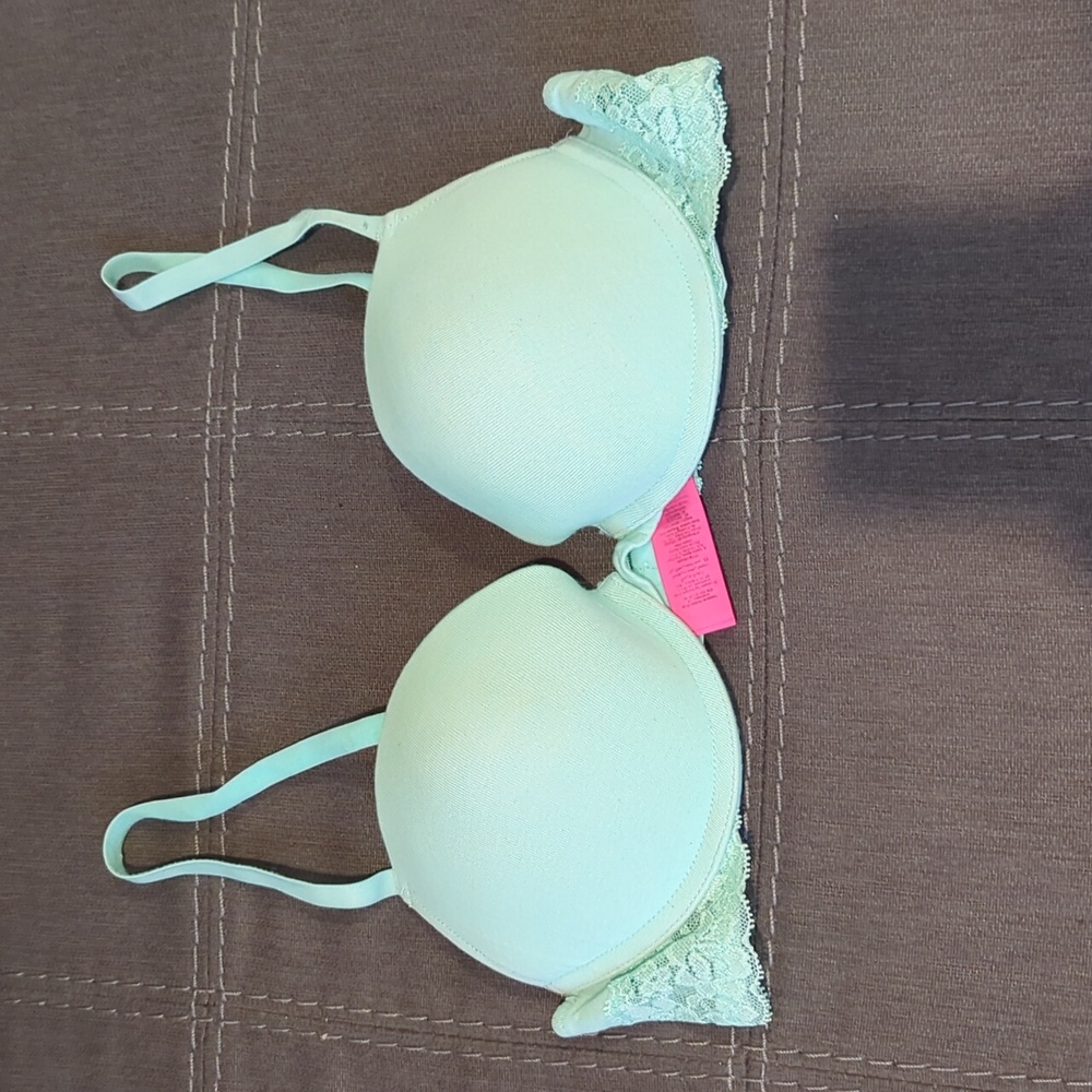 La senza remix bra. Lightly padded. Slight push up
